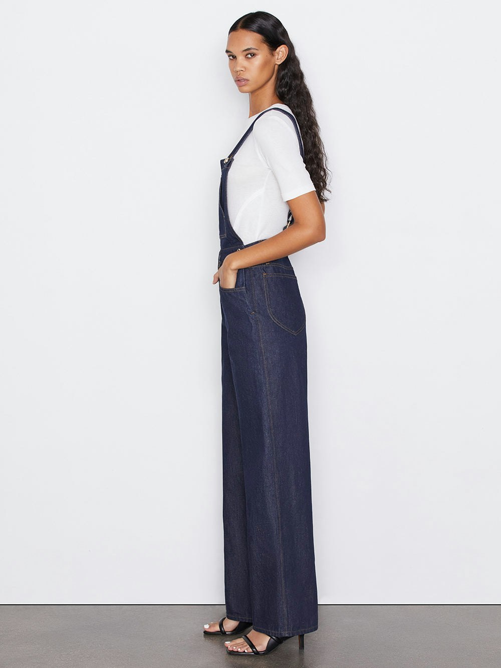 overalls side view alt:size alt:fit1
